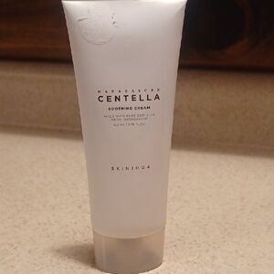 SKIN1004 Madagascar Centella Soothing Cream NWOB